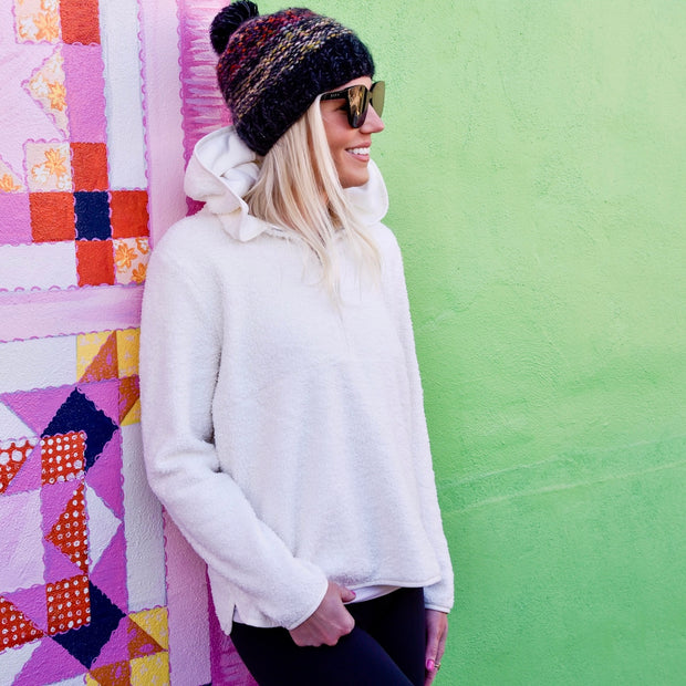 Butterfly patch fleece Off-White (Small - 2 XL)