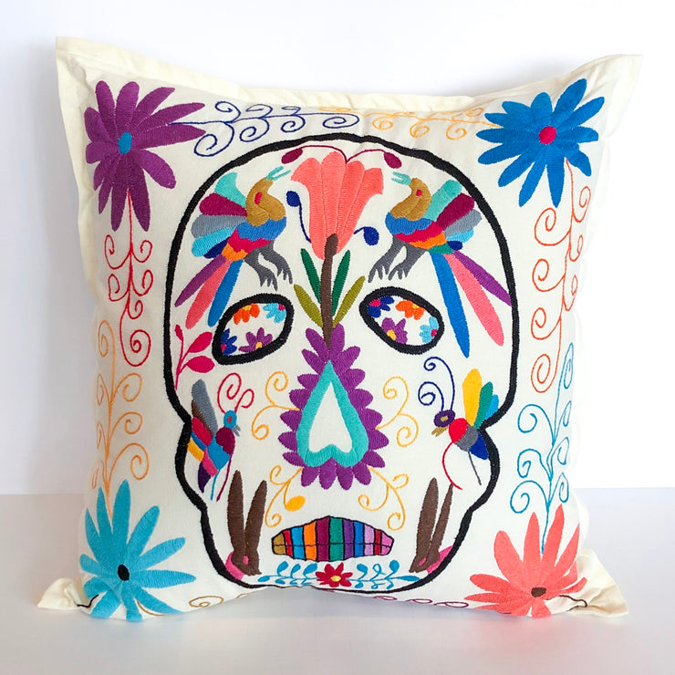 Skull Pillow (White)